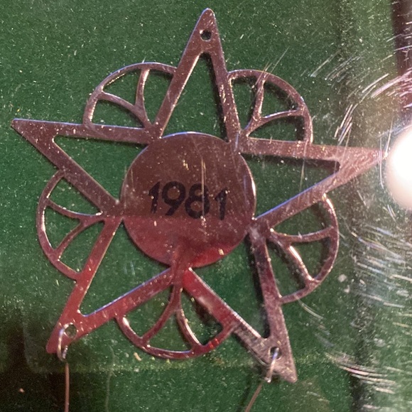 New Vintage 1981 Hallmark dated ornament STAR SWING QX421-5 - Picture 2 of 5